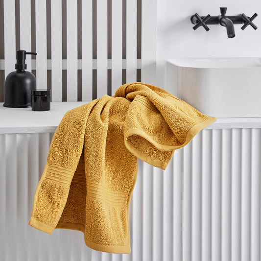 SERVIETTE DE BAIN JAUNE