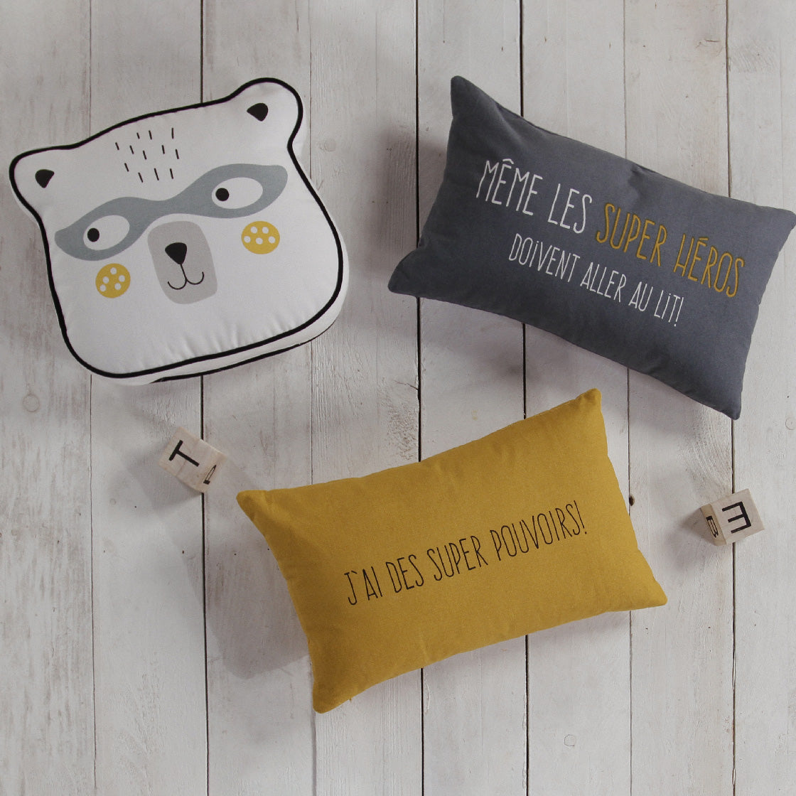 COUSSIN ASSORTIS BOY
